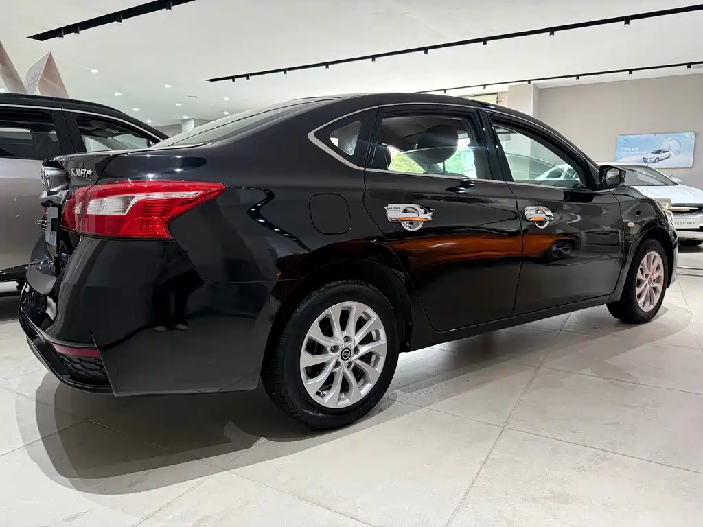 Nissan Sylphy — миниатюра 11