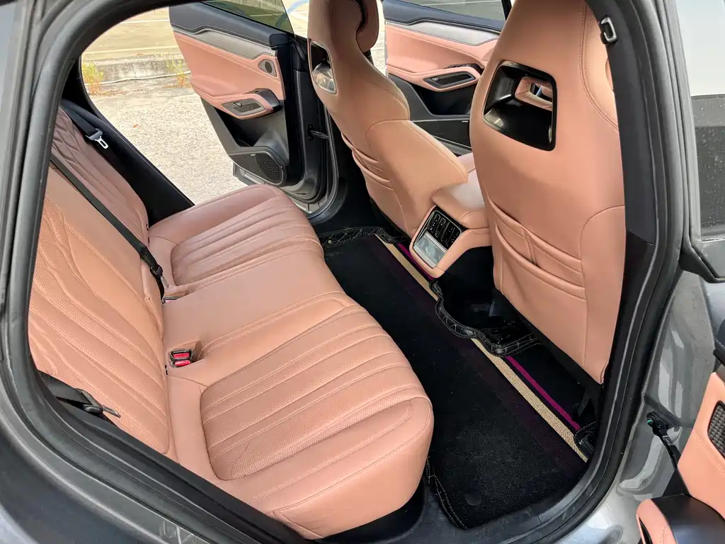BYD L EV — миниатюра 14