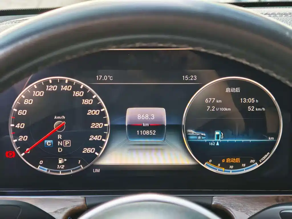 MERCEDES-BENZ E CLASS