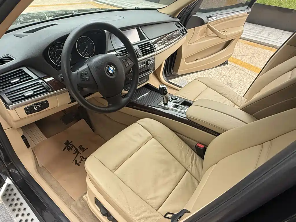 BMW X5 (Import) — миниатюра 11