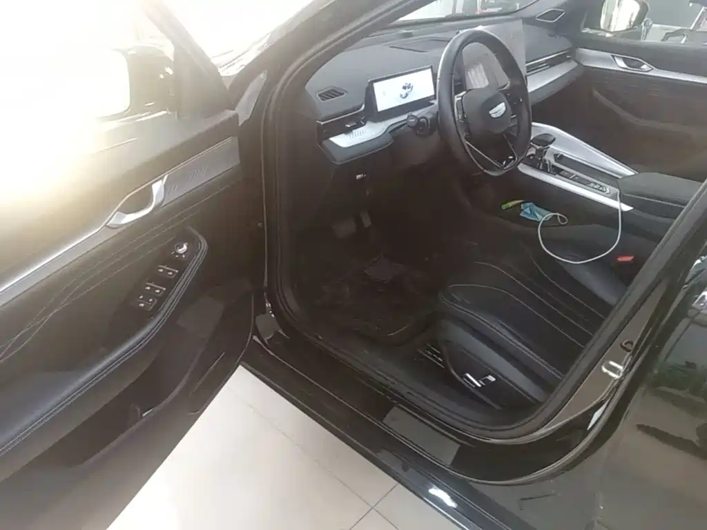 Geely Xingrui — миниатюра 16
