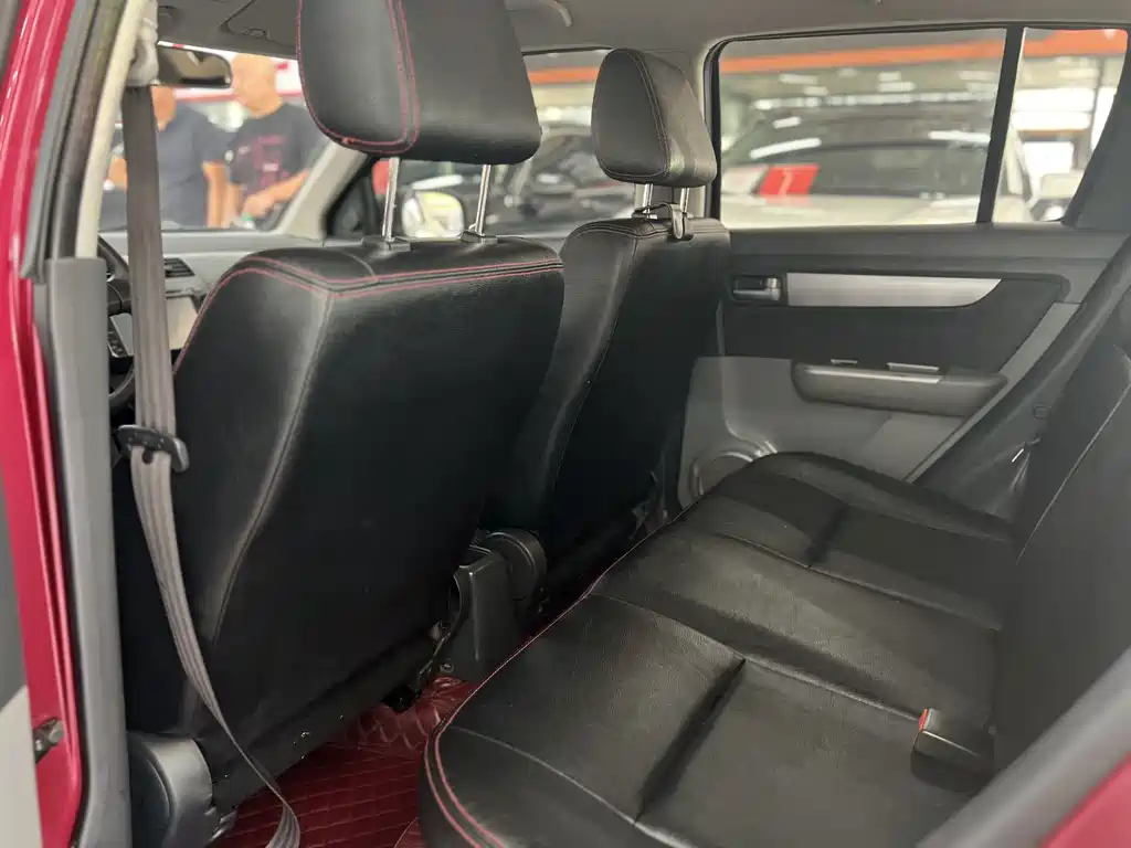 Suzuki Swift — миниатюра 6