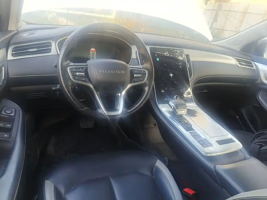 Roewe i6 MAX New Energy — миниатюра 10