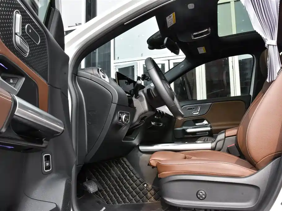 Mercedes-Benz EQA — миниатюра 7