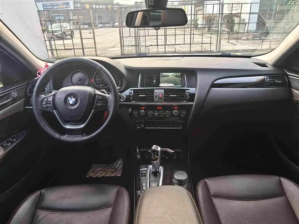 BMW X4 — миниатюра 6