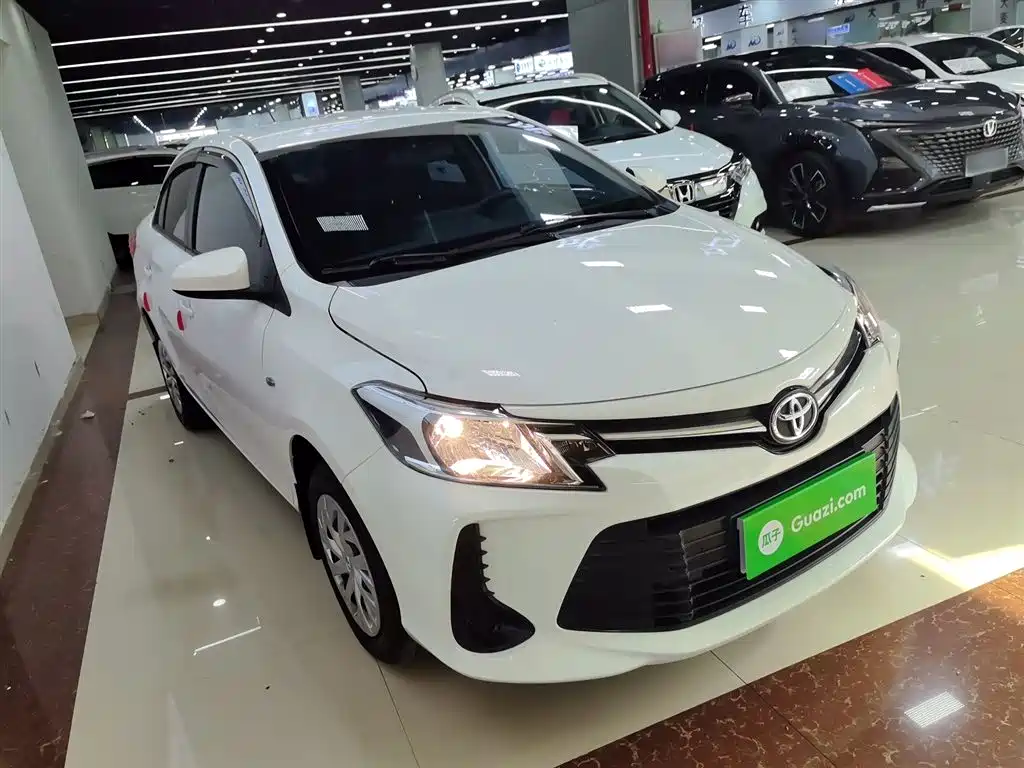 TOYOTA VIOS