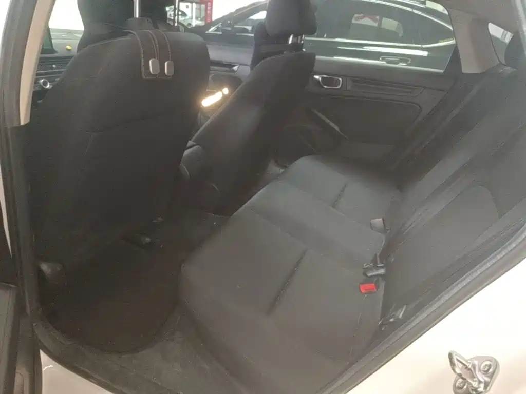Honda Civic — миниатюра 17