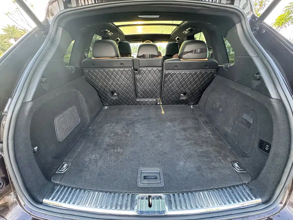 Porsche Cayenne — миниатюра 41