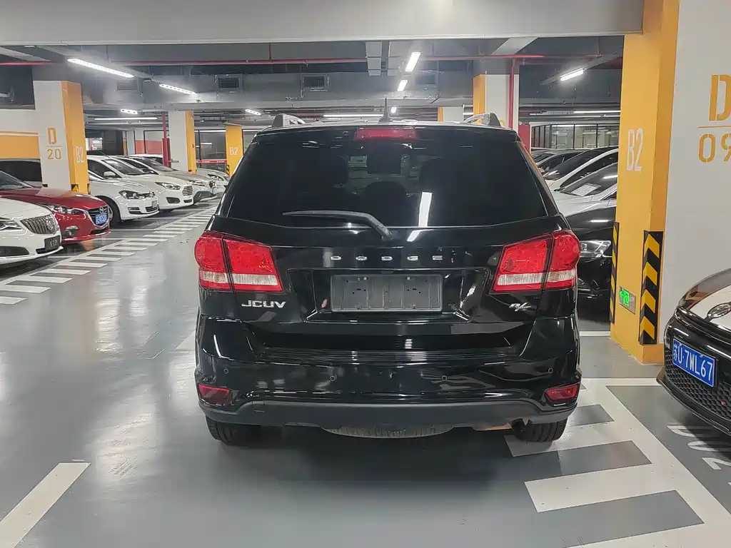 Dodge Journey — миниатюра 9