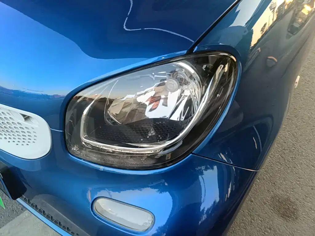 smart Smart Fortwo — миниатюра 24