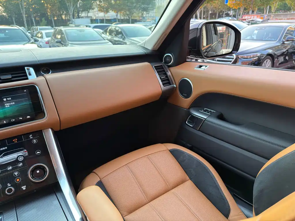 Land Rover Sport — миниатюра 10