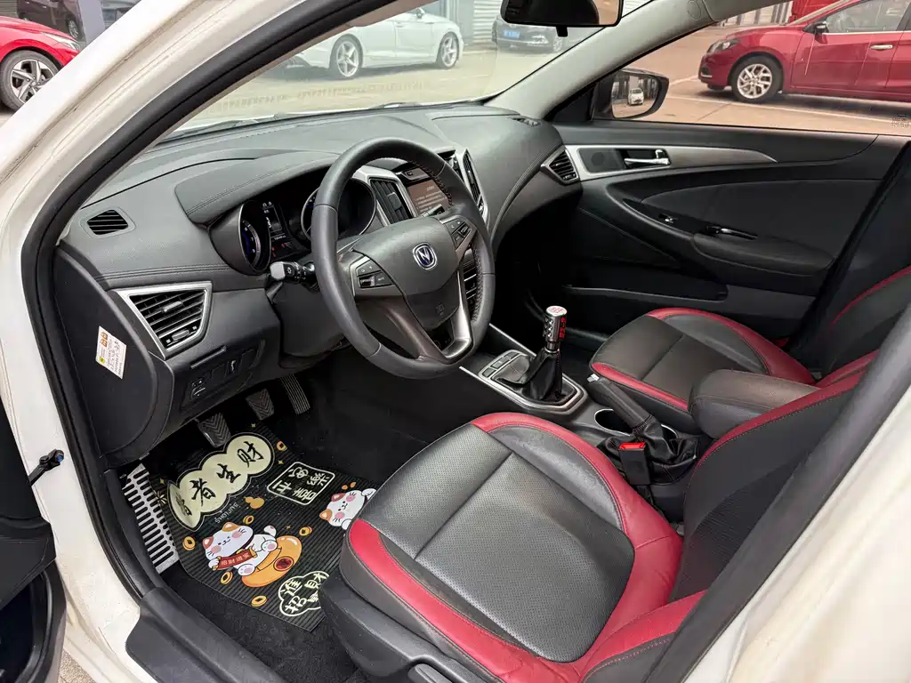 Changan Eado XT — миниатюра 9
