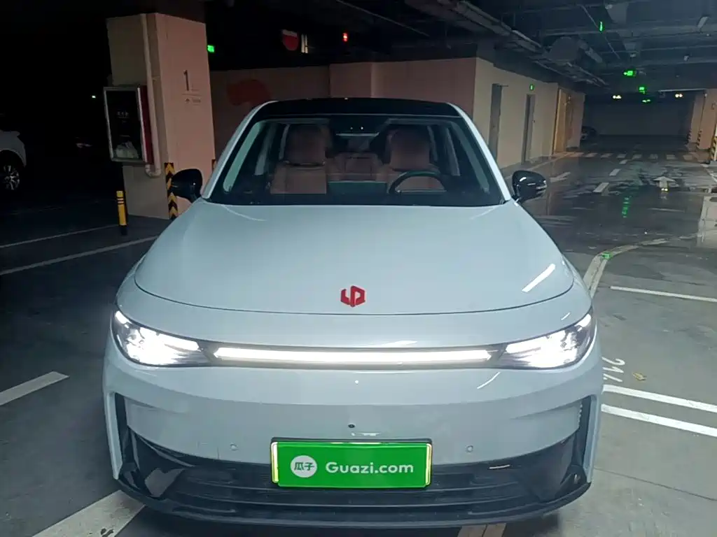 Leapmotor Leapmotor C10 — миниатюра 3