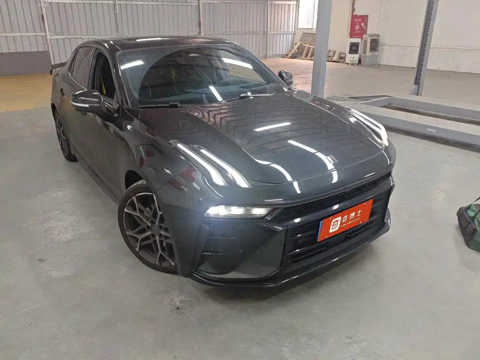 Lynk & Co 03 — миниатюра 6