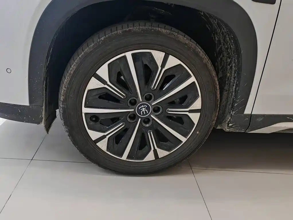 BYD Song Ultra — миниатюра 14