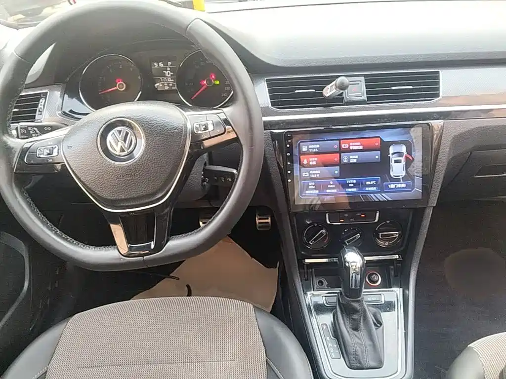 Volkswagen C-Trek — миниатюра 10