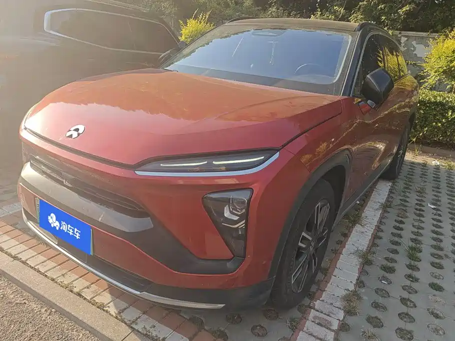 NIO ES6