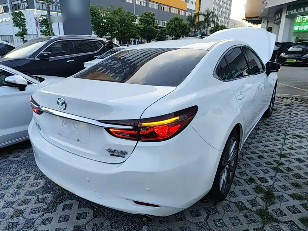 Mazda Atenza — миниатюра 7