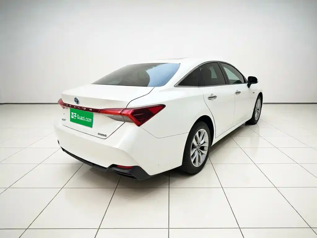 Toyota Avalon — миниатюра 6