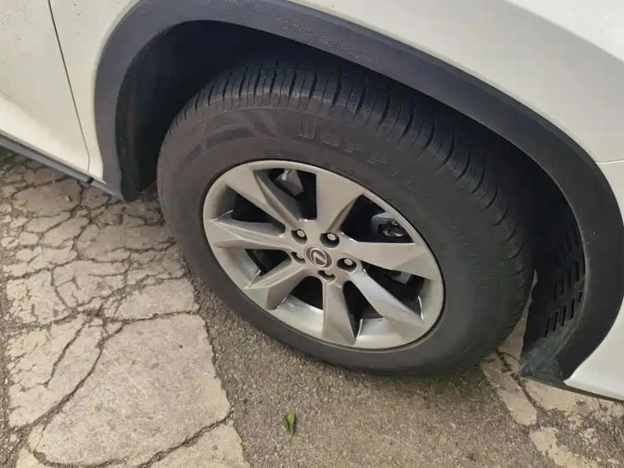 Lexus RX — миниатюра 6