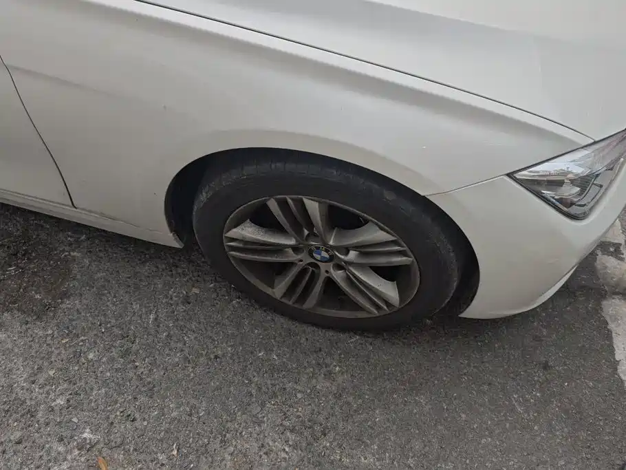 BMW 3 Series — миниатюра 6