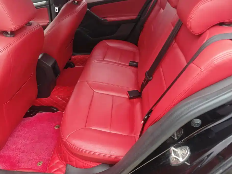 Volkswagen Lavida — миниатюра 11