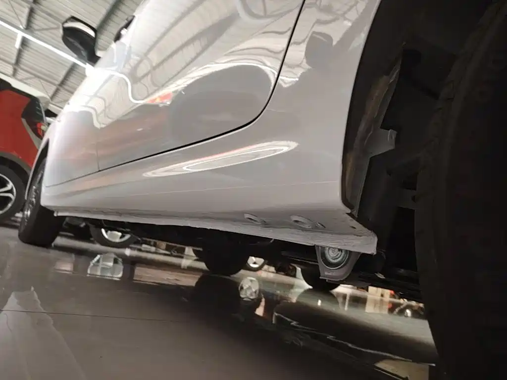 Wuling Hongguang EV — миниатюра 22