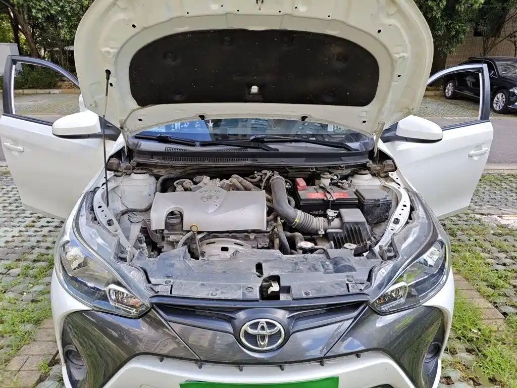 Toyota Yaris L — миниатюра 11