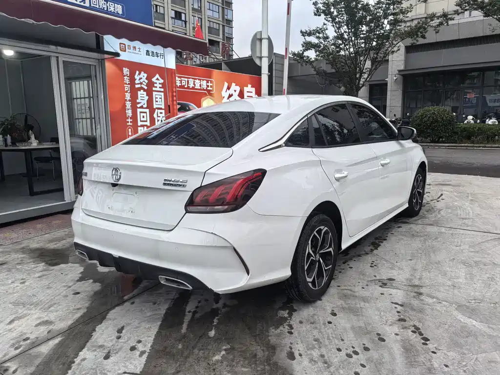 MG MG5 — миниатюра 3