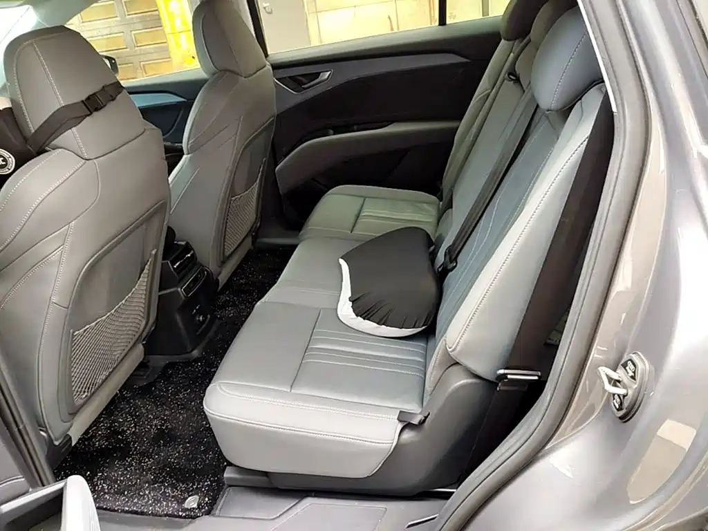 Audi Q5 e-tron — миниатюра 17