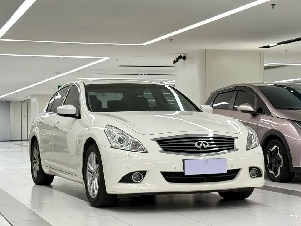 Infiniti G — миниатюра 3