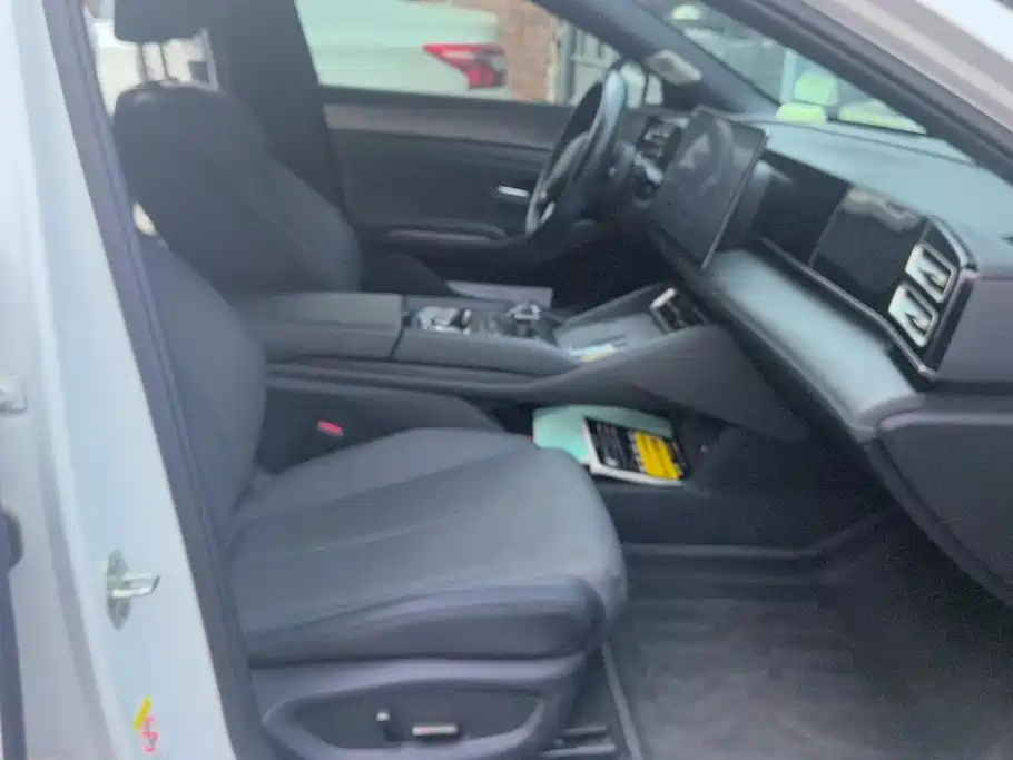 BYD Qin L — миниатюра 8