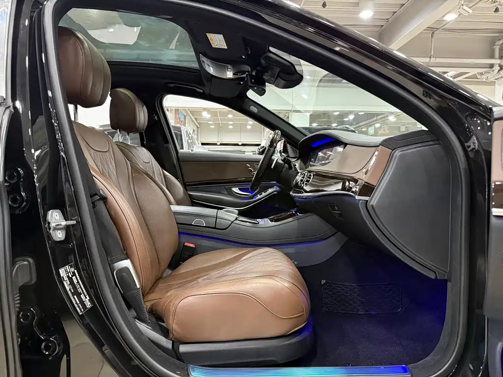 Mercedes-Benz S-Class — миниатюра 13