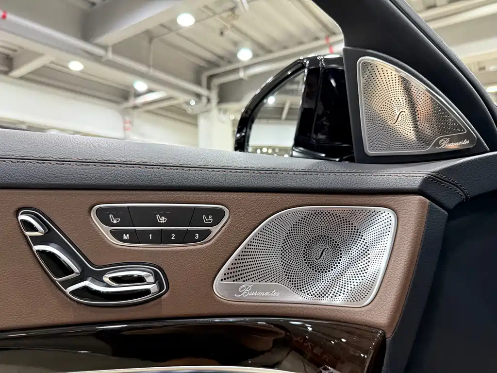 Mercedes-Benz S-Class — миниатюра 10