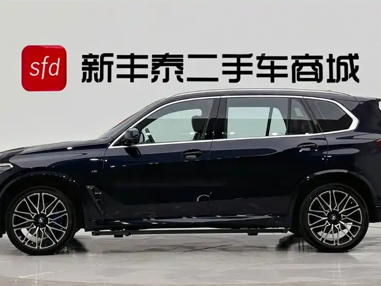 BMW X5 2022 xDrive 40Li Premium M Sport
