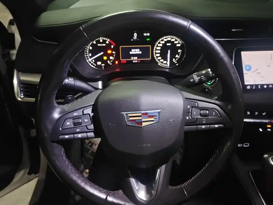 Cadillac XT4 — миниатюра 15