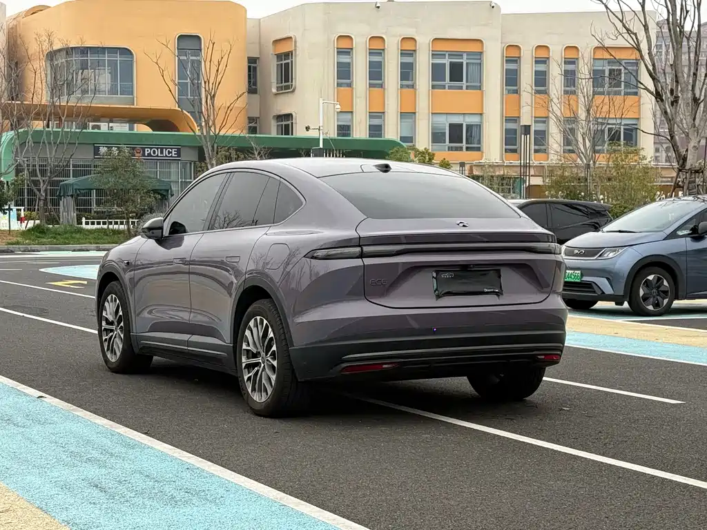 NIO NIO EC6