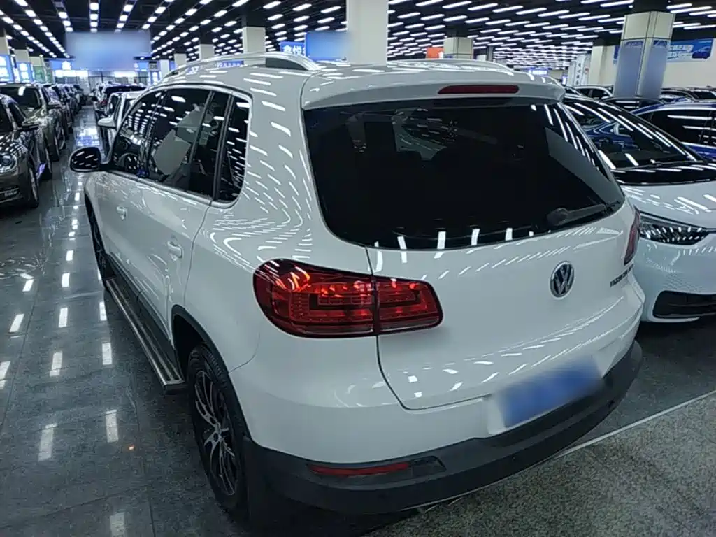 Volkswagen Tiguan — миниатюра 5