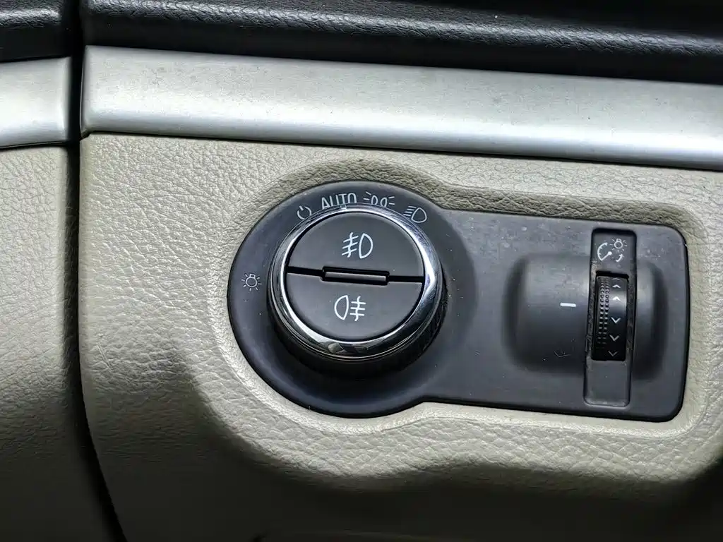 Buick GL8 — миниатюра 21