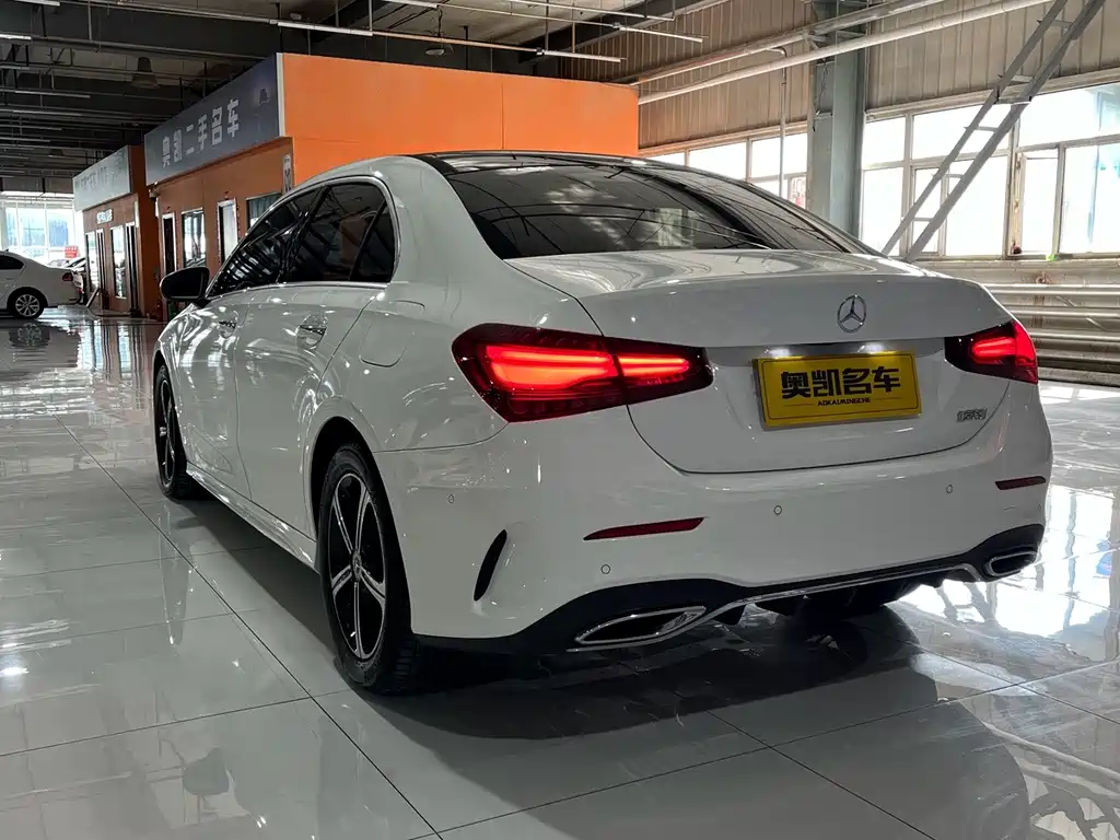 Mercedes-Benz A-Class — миниатюра 6