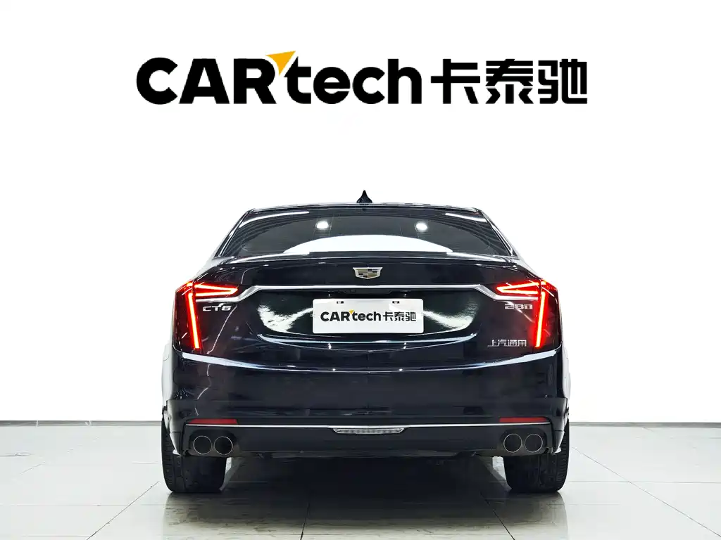 CADILLAC CT6