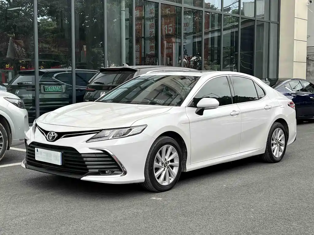Toyota Camry 2023