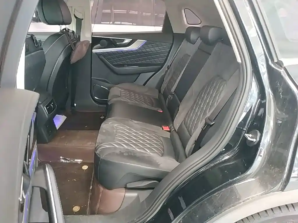 Hongqi Hongqi HS5 — миниатюра 17