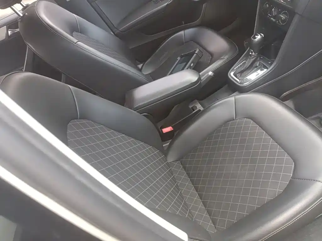 Skoda Rapid — миниатюра 25