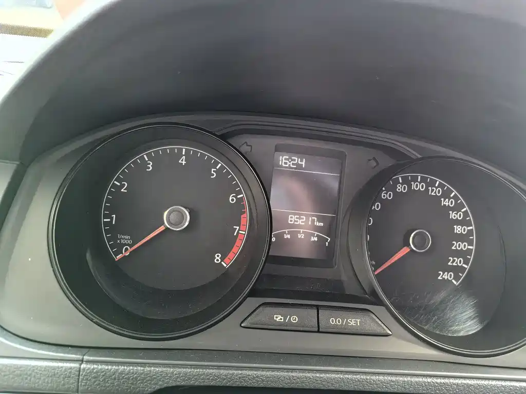 Volkswagen Lavida — миниатюра 12