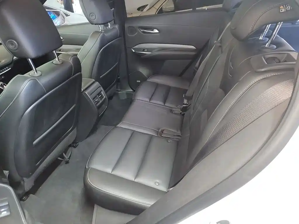 Cadillac XT4 — миниатюра 17