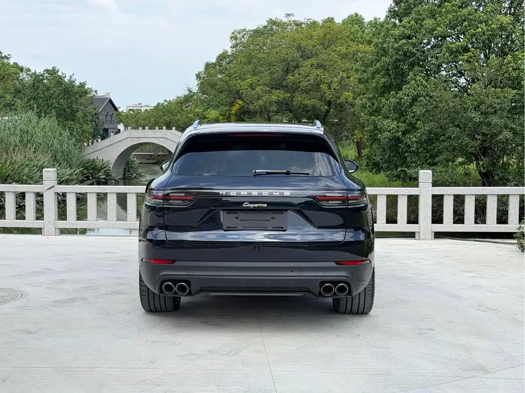 Porsche Cayenne Hybrid — миниатюра 4