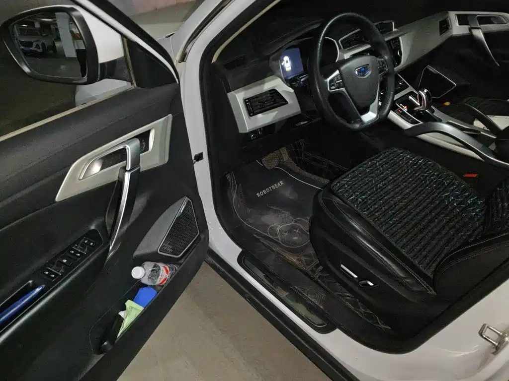 Geely Boyue — миниатюра 14