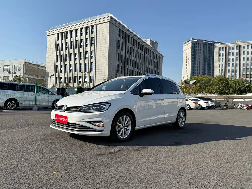 VOLKSWAGEN GOLF*JIAYU