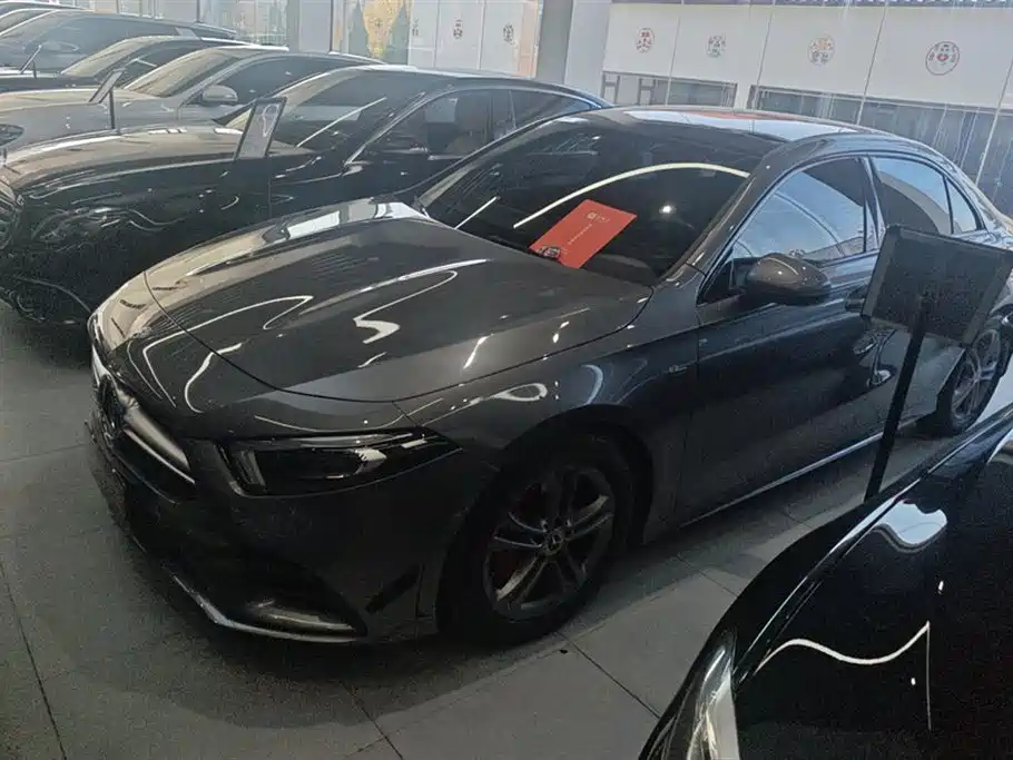 MERCEDES-BENZ A CLASS